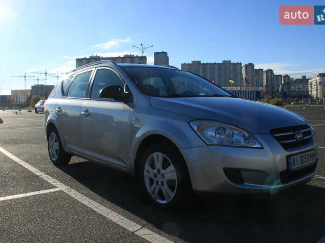 Серый Киа Сид, объемом двигателя 1.59 л и пробегом 275 тыс. км за 5200 $, фото 1 на Automoto.ua