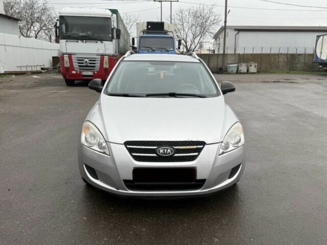 Сірий Кіа Сід, об'ємом двигуна 1.6 л та пробігом 333 тис. км за 2799 $, фото 1 на Automoto.ua