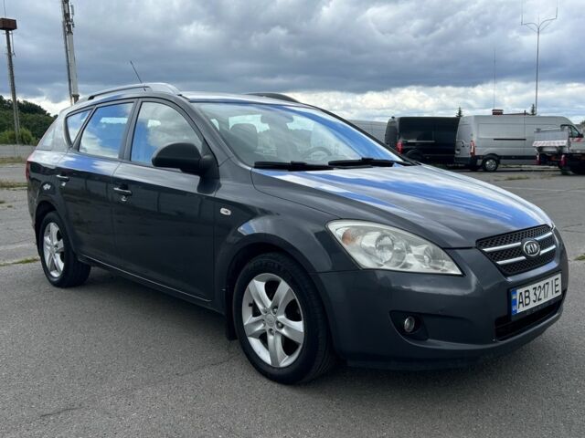 Серый Киа Сид, объемом двигателя 1.6 л и пробегом 238 тыс. км за 5450 $, фото 2 на Automoto.ua