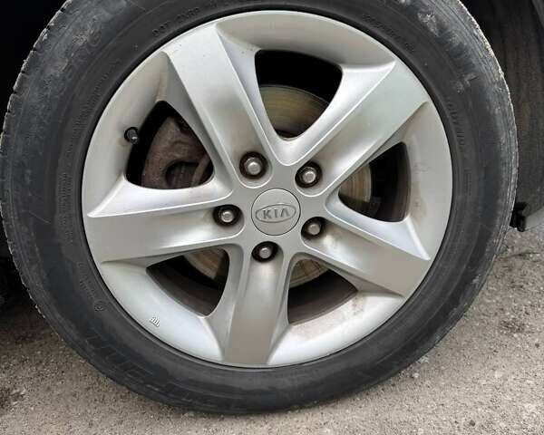 Сірий Кіа Сід, об'ємом двигуна 1.59 л та пробігом 230 тис. км за 6199 $, фото 3 на Automoto.ua