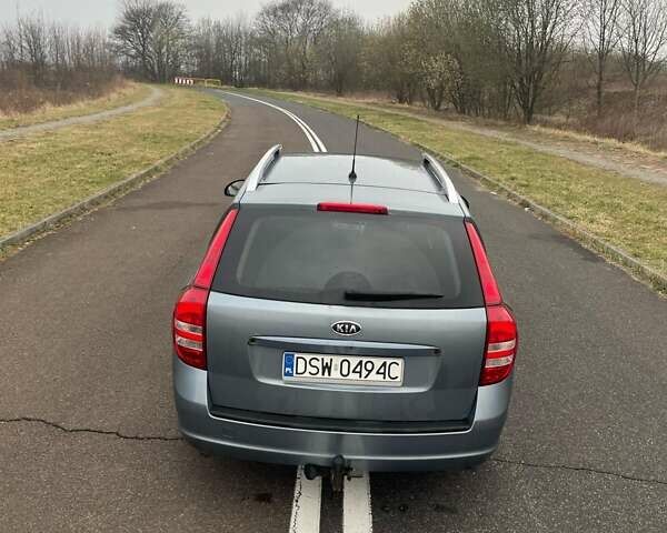 Серый Киа Сид, объемом двигателя 1.6 л и пробегом 284 тыс. км за 4128 $, фото 8 на Automoto.ua