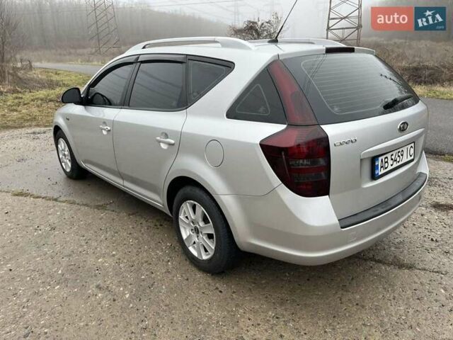 Серый Киа Сид, объемом двигателя 1.6 л и пробегом 199 тыс. км за 6200 $, фото 9 на Automoto.ua