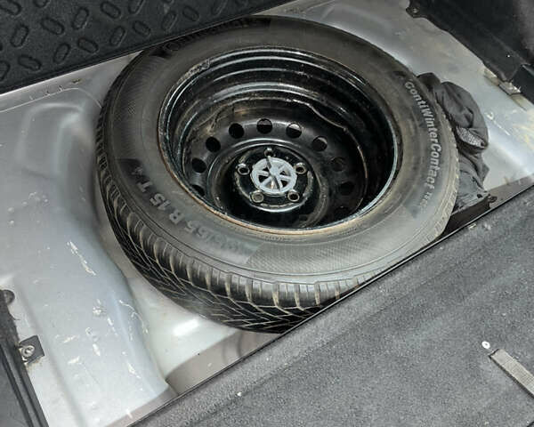 Серый Киа Сид, объемом двигателя 1.6 л и пробегом 264 тыс. км за 5800 $, фото 13 на Automoto.ua