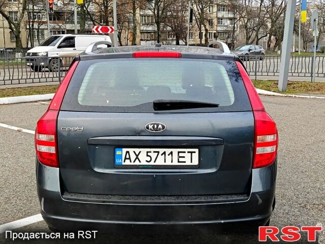 Сірий Кіа Сід, об'ємом двигуна 1.6 л та пробігом 250 тис. км за 5600 $, фото 3 на Automoto.ua