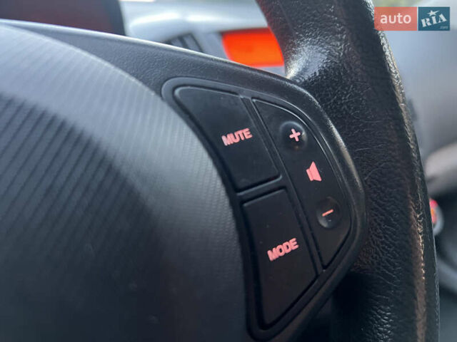 Серый Киа Сид, объемом двигателя 1.59 л и пробегом 249 тыс. км за 6250 $, фото 45 на Automoto.ua