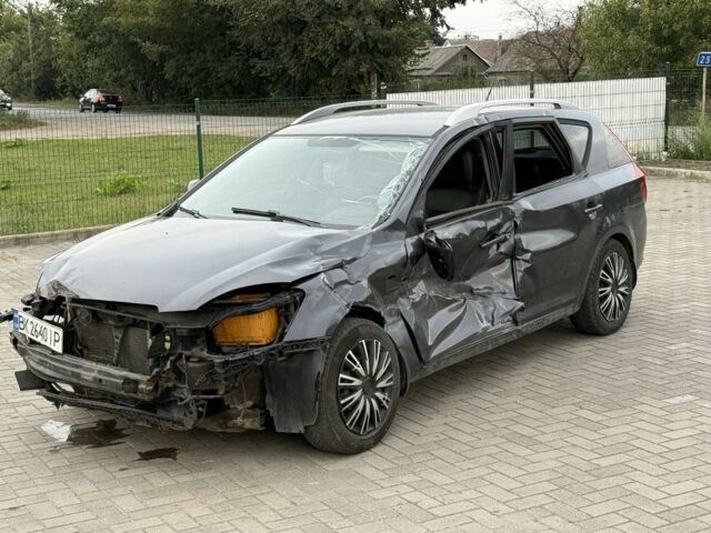Серый Киа Сид, объемом двигателя 2 л и пробегом 252 тыс. км за 1950 $, фото 1 на Automoto.ua
