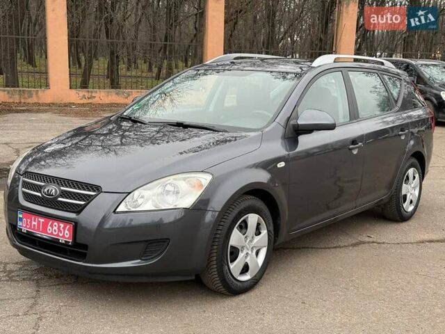 Сірий Кіа Сід, об'ємом двигуна 1.4 л та пробігом 202 тис. км за 6700 $, фото 3 на Automoto.ua