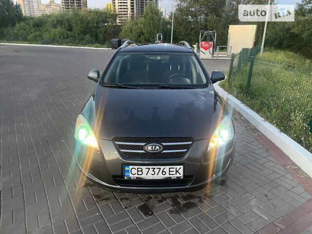 Сірий Кіа Сід, об'ємом двигуна 1.6 л та пробігом 213 тис. км за 4600 $, фото 17 на Automoto.ua