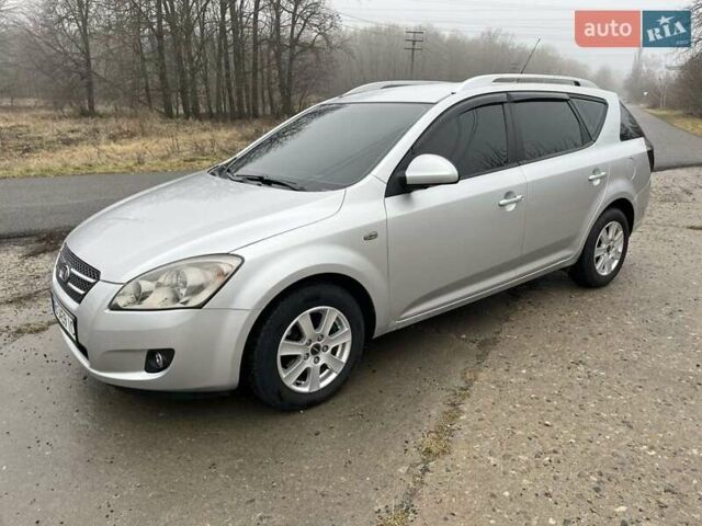 Серый Киа Сид, объемом двигателя 1.6 л и пробегом 199 тыс. км за 6200 $, фото 5 на Automoto.ua