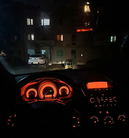 Серый Киа Сид, объемом двигателя 1.4 л и пробегом 258 тыс. км за 4599 $, фото 17 на Automoto.ua