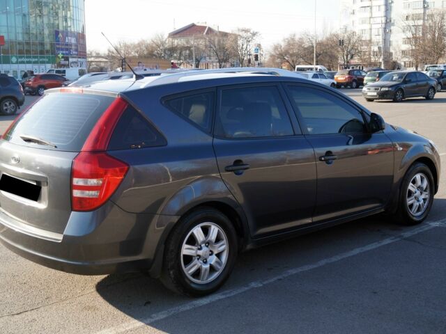 Сірий Кіа Сід, об'ємом двигуна 1.6 л та пробігом 231 тис. км за 5500 $, фото 4 на Automoto.ua