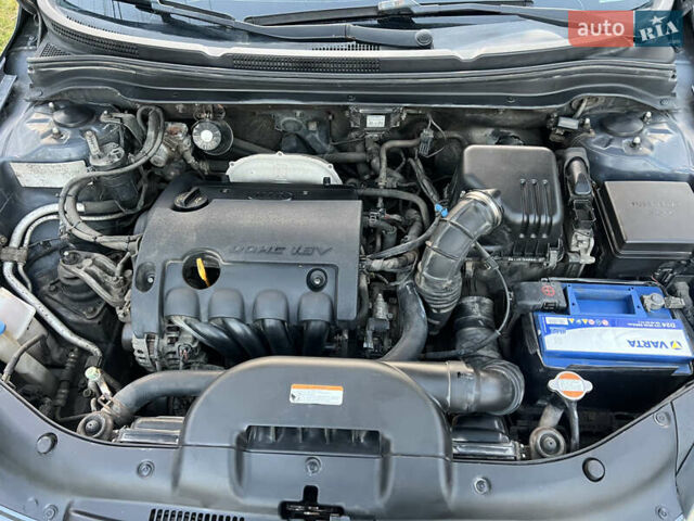 Серый Киа Сид, объемом двигателя 1.59 л и пробегом 249 тыс. км за 6250 $, фото 55 на Automoto.ua