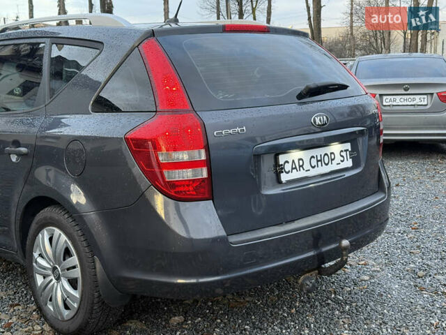 Сірий Кіа Сід, об'ємом двигуна 1.58 л та пробігом 346 тис. км за 5200 $, фото 13 на Automoto.ua