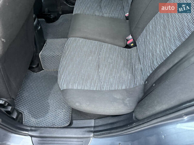 Сірий Кіа Сід, об'ємом двигуна 1.58 л та пробігом 346 тис. км за 5200 $, фото 41 на Automoto.ua