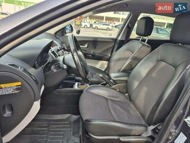 Серый Киа Сид, объемом двигателя 1.4 л и пробегом 156 тыс. км за 6450 $, фото 43 на Automoto.ua