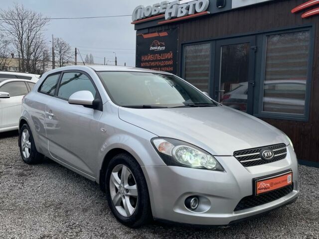 Серый Киа Сид, объемом двигателя 1.4 л и пробегом 204 тыс. км за 5999 $, фото 4 на Automoto.ua