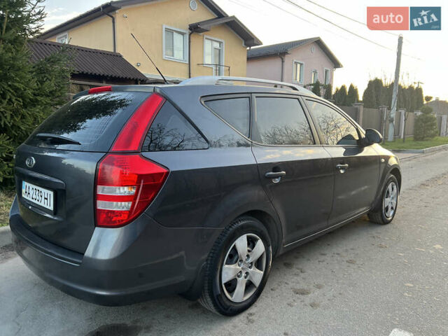 Серый Киа Сид, объемом двигателя 1.59 л и пробегом 249 тыс. км за 6250 $, фото 9 на Automoto.ua