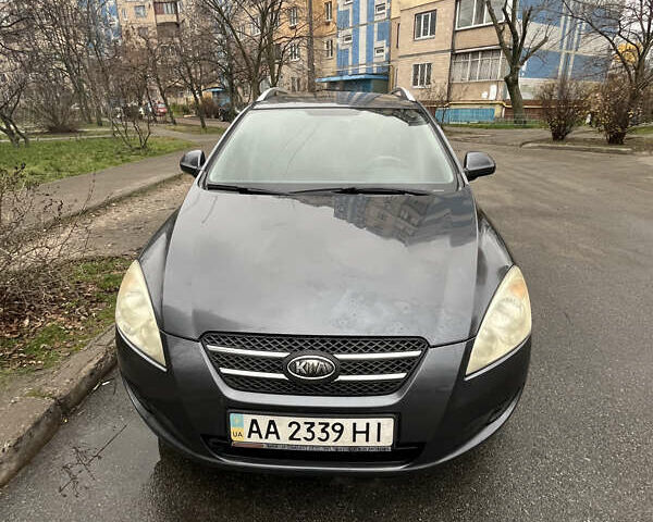Серый Киа Сид, объемом двигателя 1.59 л и пробегом 249 тыс. км за 5100 $, фото 12 на Automoto.ua