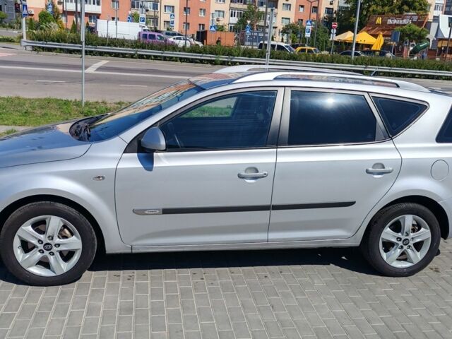 Сірий Кіа Сід, об'ємом двигуна 1.6 л та пробігом 219 тис. км за 6000 $, фото 3 на Automoto.ua