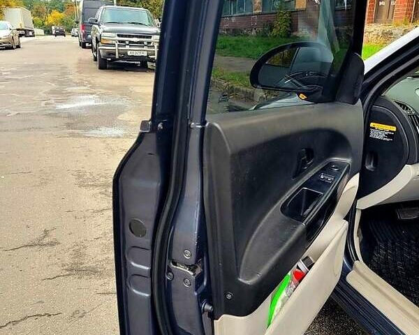 Киа Сид 2008 в Киеве на Automoto.ua Серый Киа Сид, объемом двигателя 1.6 л и пробегом 378 тыс. км за 5500 $, фото 6 на Automoto.ua