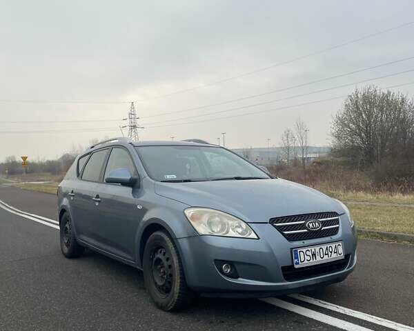 Серый Киа Сид, объемом двигателя 1.6 л и пробегом 284 тыс. км за 4128 $, фото 4 на Automoto.ua