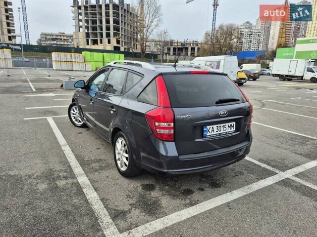 Серый Киа Сид, объемом двигателя 1.4 л и пробегом 156 тыс. км за 6450 $, фото 36 на Automoto.ua