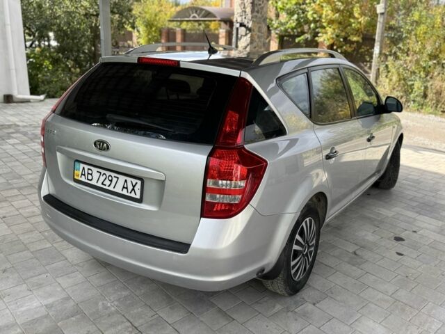 Серый Киа Сид, объемом двигателя 1.6 л и пробегом 186 тыс. км за 5599 $, фото 6 на Automoto.ua