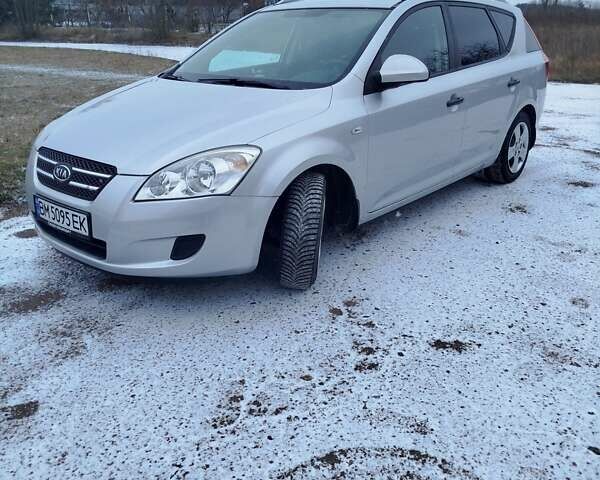 Серый Киа Сид, объемом двигателя 1.4 л и пробегом 152 тыс. км за 6300 $, фото 1 на Automoto.ua