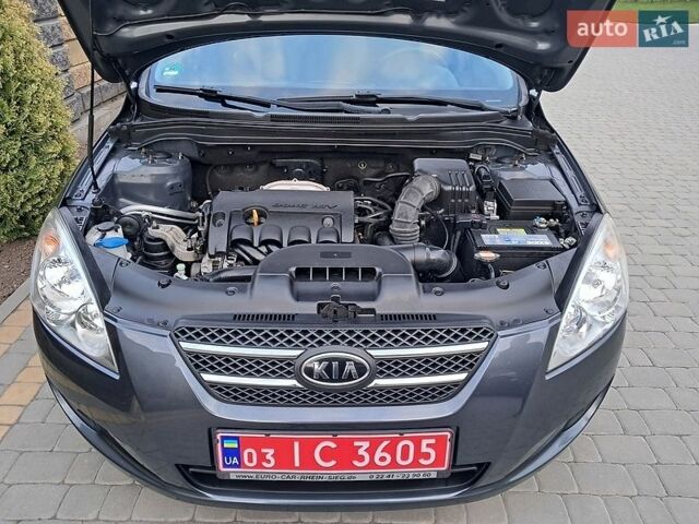 Серый Киа Сид, объемом двигателя 1.4 л и пробегом 99 тыс. км за 5950 $, фото 8 на Automoto.ua