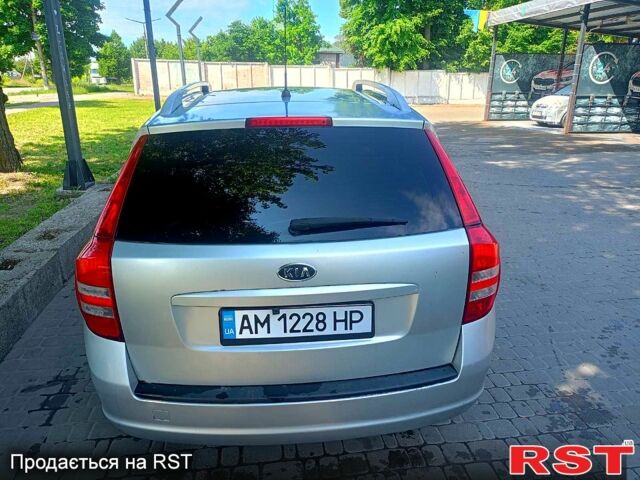Серый Киа Сид, объемом двигателя 1.6 л и пробегом 0 тыс. км за 4800 $, фото 4 на Automoto.ua