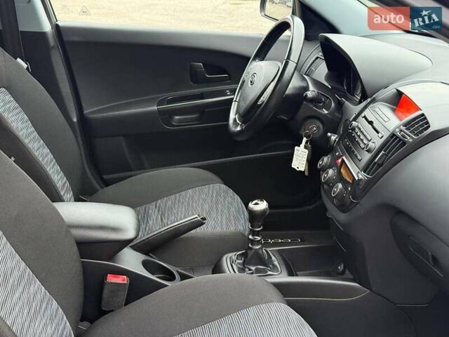 Сірий Кіа Сід, об'ємом двигуна 1.4 л та пробігом 202 тис. км за 6700 $, фото 14 на Automoto.ua