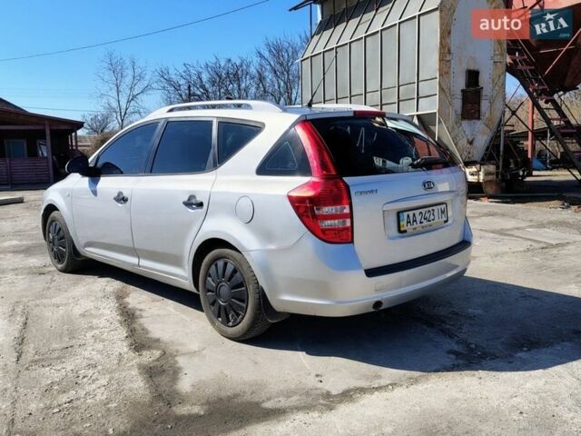 Сірий Кіа Сід, об'ємом двигуна 1.58 л та пробігом 177 тис. км за 4700 $, фото 10 на Automoto.ua