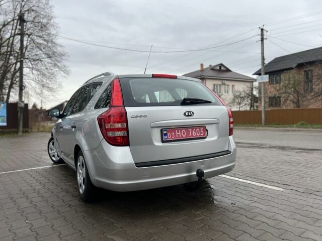 Сірий Кіа Сід, об'ємом двигуна 1.6 л та пробігом 262 тис. км за 5300 $, фото 2 на Automoto.ua