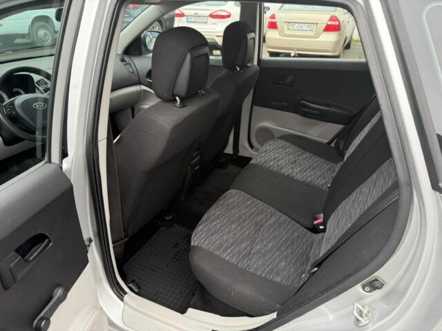 Сірий Кіа Сід, об'ємом двигуна 1.6 л та пробігом 333 тис. км за 2799 $, фото 13 на Automoto.ua