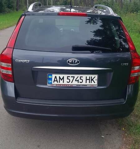 Серый Киа Сид, объемом двигателя 1.6 л и пробегом 248 тыс. км за 5600 $, фото 4 на Automoto.ua