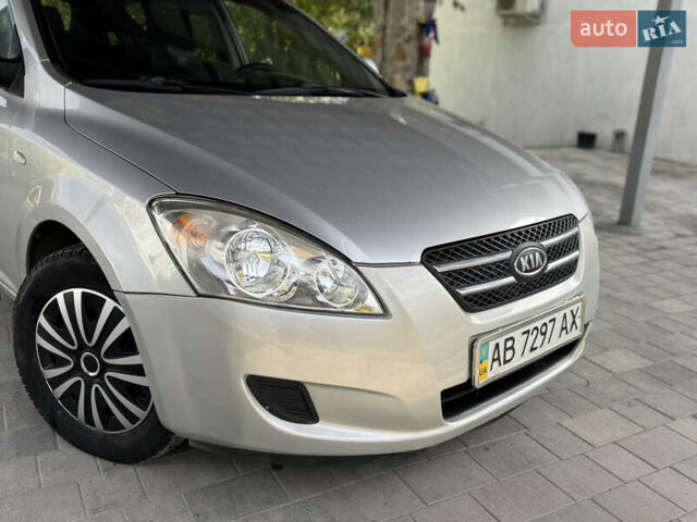 Серый Киа Сид, объемом двигателя 1.59 л и пробегом 186 тыс. км за 5599 $, фото 2 на Automoto.ua