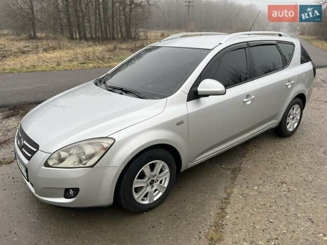 Серый Киа Сид, объемом двигателя 1.6 л и пробегом 199 тыс. км за 6200 $, фото 48 на Automoto.ua