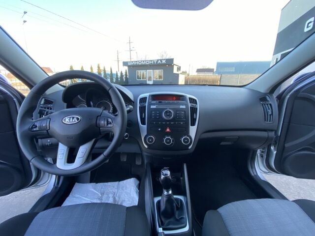 Серый Киа Сид, объемом двигателя 1.6 л и пробегом 207 тыс. км за 6499 $, фото 23 на Automoto.ua