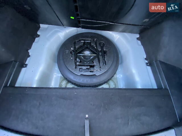 Серый Киа Сид, объемом двигателя 1.59 л и пробегом 207 тыс. км за 6499 $, фото 15 на Automoto.ua