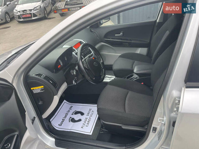Сірий Кіа Сід, об'ємом двигуна 1.6 л та пробігом 192 тис. км за 6400 $, фото 23 на Automoto.ua