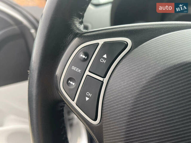 Сірий Кіа Сід, об'ємом двигуна 1.6 л та пробігом 192 тис. км за 6400 $, фото 25 на Automoto.ua