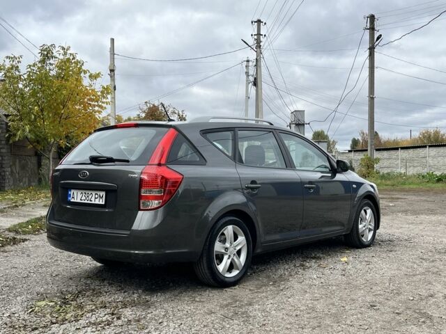 Сірий Кіа Сід, об'ємом двигуна 1.6 л та пробігом 284 тис. км за 5850 $, фото 14 на Automoto.ua