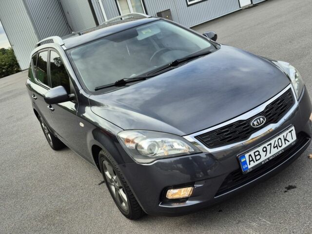 Киа Сид 2009 в Казатине на Automoto.ua Серый Киа Сид, объемом двигателя 1.4 л и пробегом 193 тыс. км за 5750 $, фото 4 на Automoto.ua