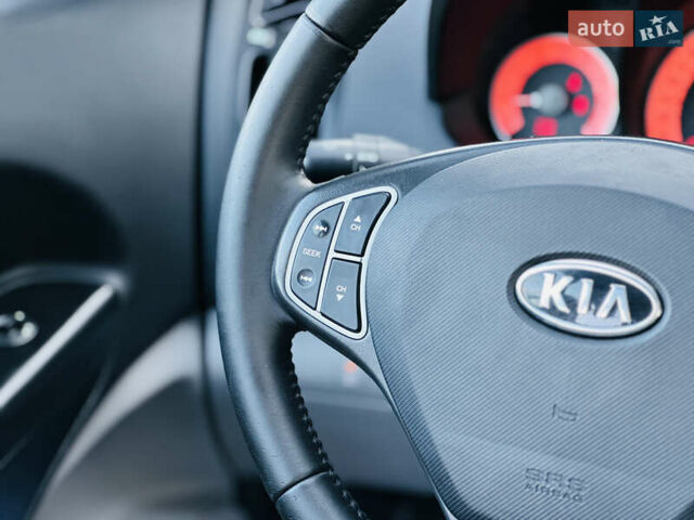 Киа Сид 2009 в Харькове на Automoto.ua Серый Киа Сид, объемом двигателя 1.4 л и пробегом 195 тыс. км за 6600 $, фото 26 на Automoto.ua