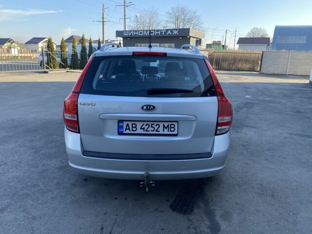 Серый Киа Сид, объемом двигателя 1.6 л и пробегом 207 тыс. км за 6499 $, фото 4 на Automoto.ua