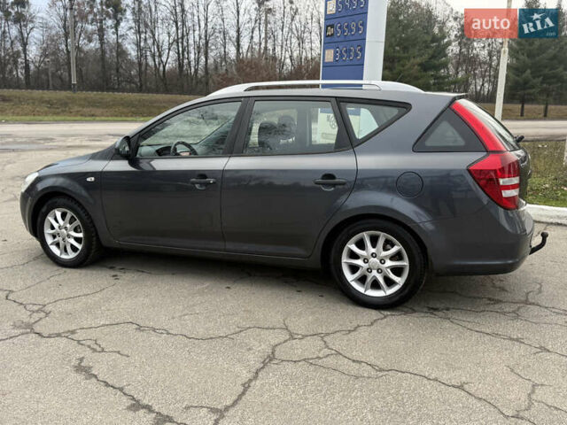 Сірий Кіа Сід, об'ємом двигуна 1.6 л та пробігом 180 тис. км за 5999 $, фото 20 на Automoto.ua