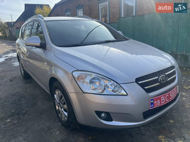 Кіа Сід 2009 у Ахтырке на Automoto.ua Сірий Кіа Сід, об'ємом двигуна 1.6 л та пробігом 226 тис. км за 6445 $, фото 6 на Automoto.ua