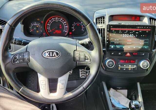 Серый Киа Сид, объемом двигателя 1.6 л и пробегом 249 тыс. км за 7550 $, фото 8 на Automoto.ua