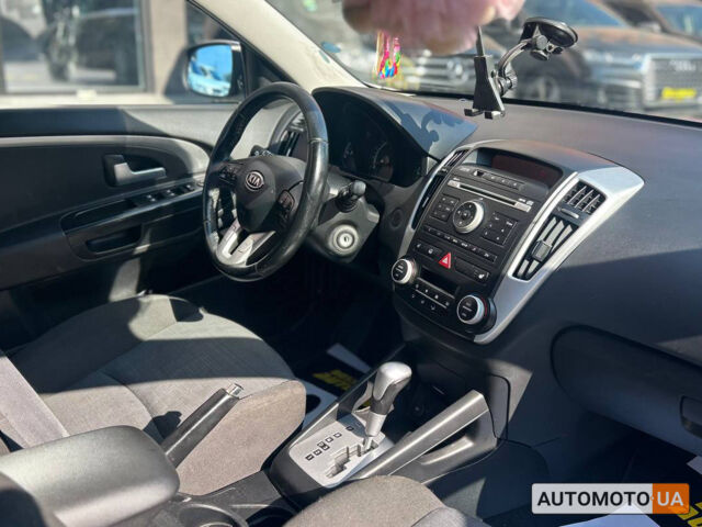 Серый Киа Сид, объемом двигателя 1.6 л и пробегом 164 тыс. км за 8200 $, фото 18 на Automoto.ua