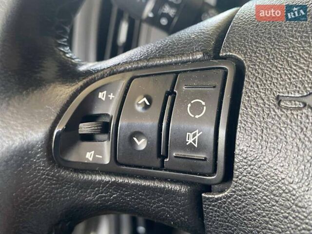 Серый Киа Сид, объемом двигателя 1.58 л и пробегом 331 тыс. км за 5999 $, фото 30 на Automoto.ua